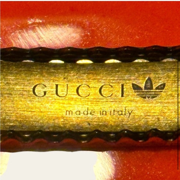 Gucci Adidas “Authentic” Hair Clip - Picture 3 of 3